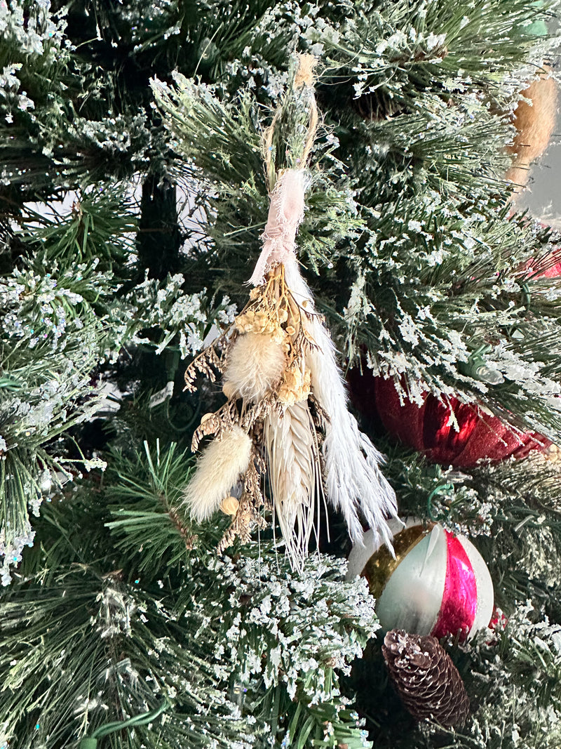 Neutral Floral Posy Ornament