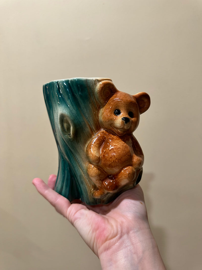 Bear on a Tree Trunk Planter Vase - Vintage Royal Copley