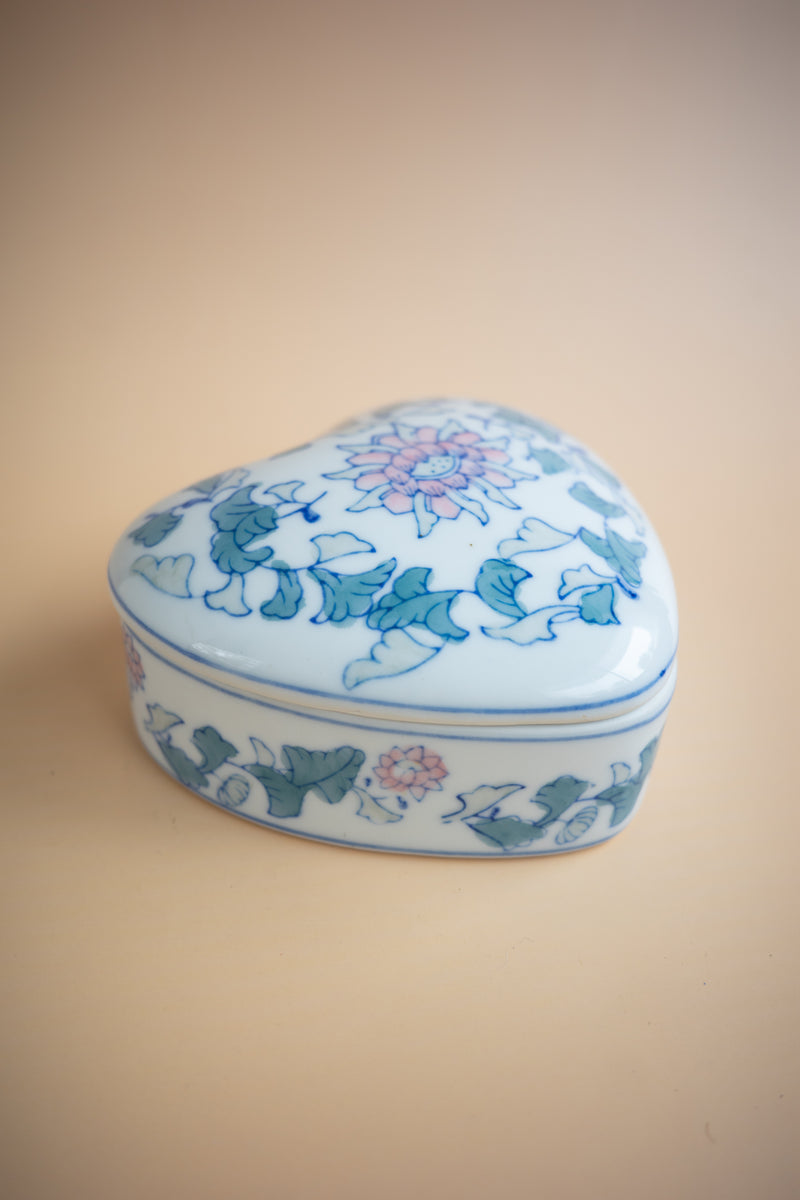 Hand-Painted Heart Shaped Chinoiserie Trinket Box