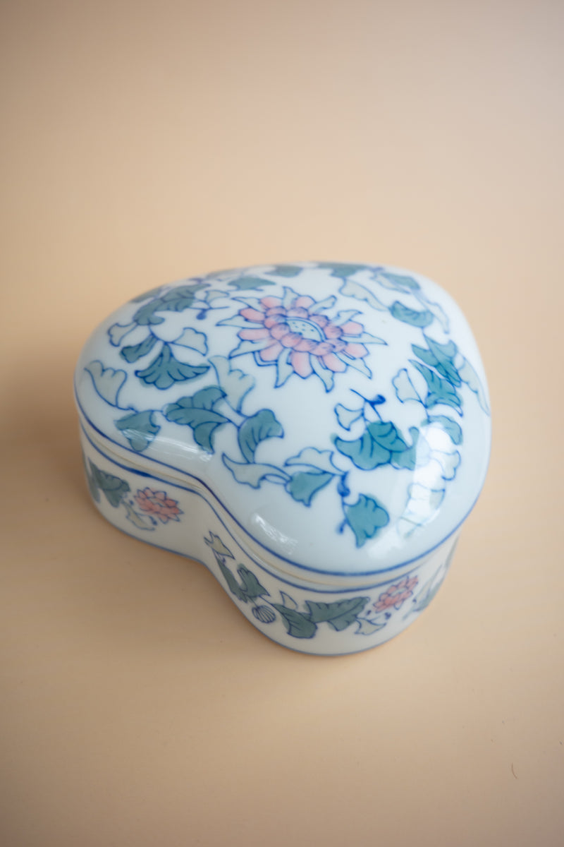 Hand-Painted Heart Shaped Chinoiserie Trinket Box